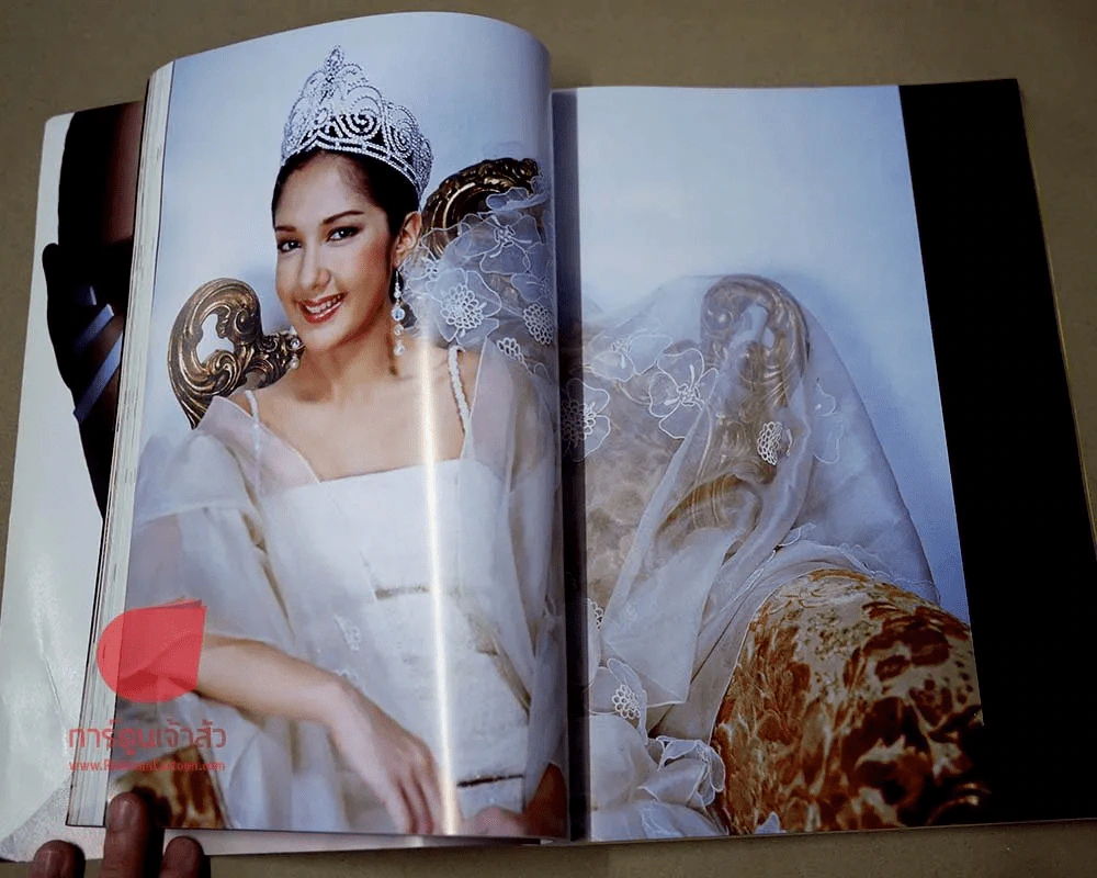 พลอยแกมเพชร ปีที่ 14 ฉบับที่ 330 31 ตุลาคม 2548 สิรินดา เจนเซ่น รูปที่ 7