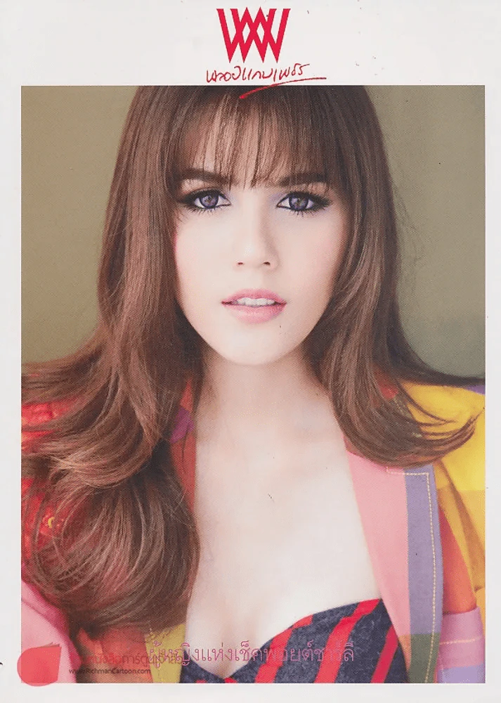 พลอยแกมเพชร ปีที่ 18 ฉบับที่ 427 15 พฤศจิกายน 2552 รูปที่ 1