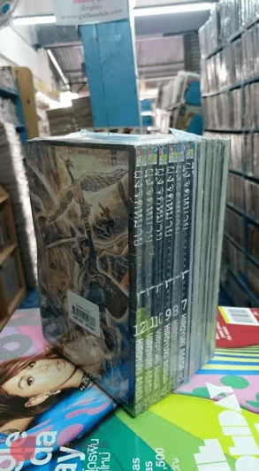 ผึ้งจดหมาย Letter Bee เล่ม 1-12 รูปที่ 2