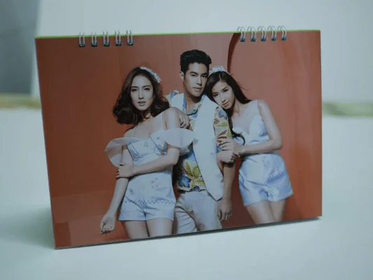 ปฎิทิน ช่อง 3 ปี พ.ศ.2559 แบบตั้งโต๊ะ (มือหนึ่ง) รูปที่ 11