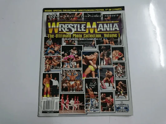 Wrestle Mania The Ultimate Photo Collection, Volume 1 ภาษาอังกฤษ+ภาพสีทั้งเล่ม มี 98 หน้า รูปที่ 1