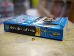 Nighttime Is My Time - Mary Higgins Clark รูปที่ 2