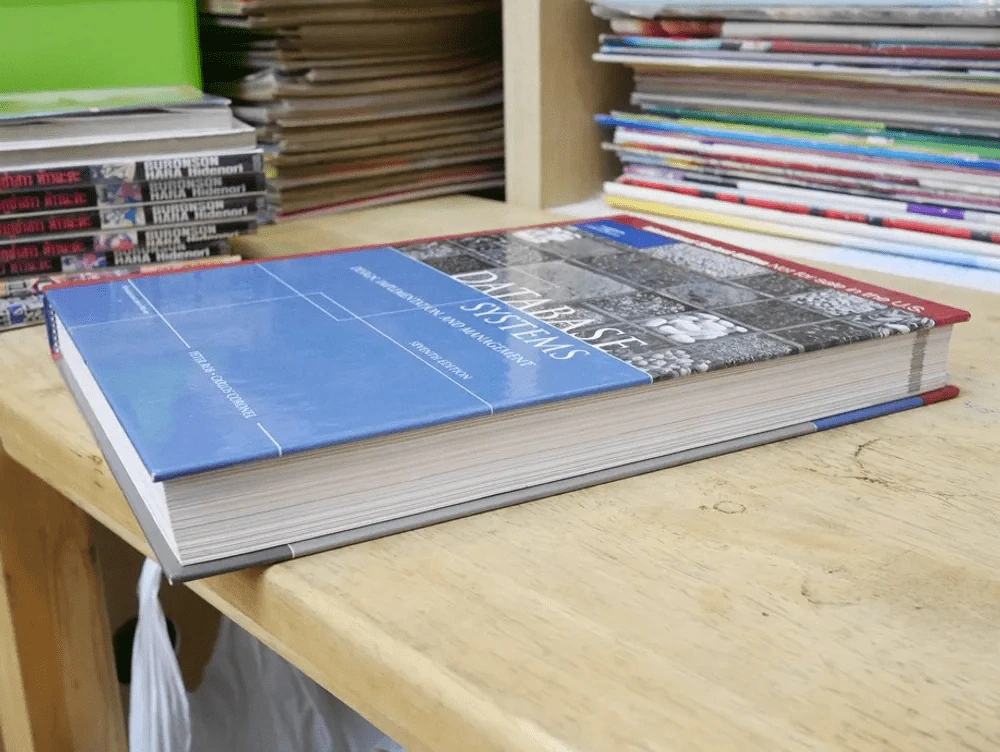 DATABASE SYSTEMS DESIGN, IMPLEMENTATION, AND THE MANAGEMENT รูปที่ 4