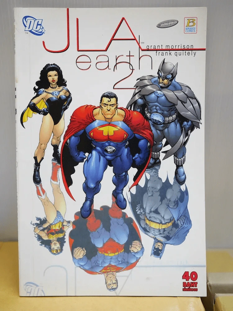 JLA : EARTH 2 รูปที่ 1