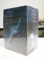 Box set Fifty Shades of Grey ฟิฟตี้ เชดส์ 3 เล่มจบ รูปที่ 3