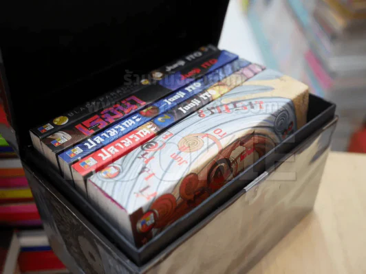 กล่องจุนจิ อิโต้ Junji Ito + หนังสือ (มือสอง) รูปที่ 2