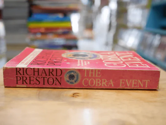 THE COBRA EVENT โคบรา สายพันธุ์เพชฌฆาต - สุวิทย์ ขาวปลอด รูปที่ 2