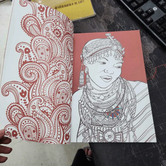 พลังสีบำบัด colour THERAPY COLOURING BOOK รูปที่ 12