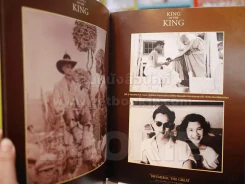 KING OF THE KING 80th BHUMIBOL THE GREAT พระราชปะวัติจากที่สุดพระบรมฉายาลักษณ์ 80 พรรษา รูปที่ 3