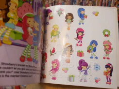 A Berry Bitty Christmas รูปที่ 2