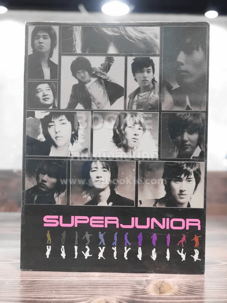 Super Junior รวมภาพสีทั้งเล่ม รูปที่ 1