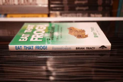 กินกบตัวนั้นซะ Eat That Frog! - Brian Tracy รูปที่ 2