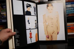 A Brochure and Pamphlet Collection รูปที่ 4