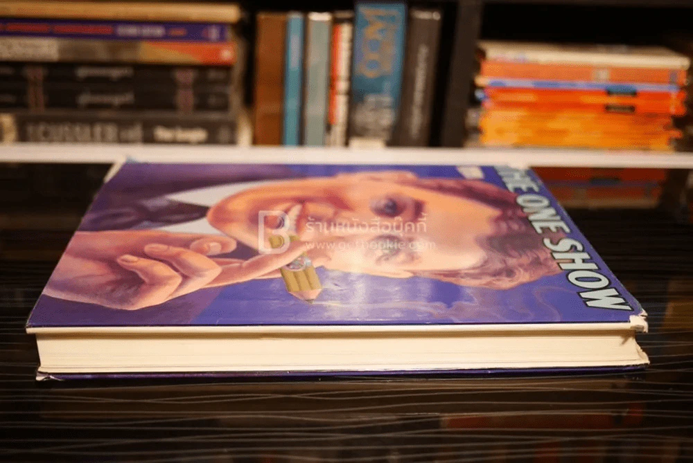 1985 The One Show : Volume 6 Vintage Graphic Design Advertising Book Retro 1980s รูปที่ 6