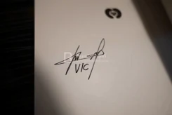 Restart - Forbidden Apple - Picture & Story Piengpiech Sartsasi Vic (มีลายเซ็น) รูปที่ 3
