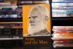 Arms and the Man รูปที่ 1