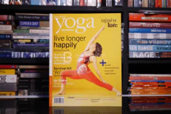 Yoga Journal โยคะเจอร์นัล Jan/Feb 2012 ISSUE 032 รูปที่ 1