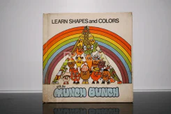 Learn Shapes and Colors With the Munch Bunch รูปที่ 1