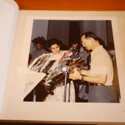 ธ สถิตในดวงใจนิรันดร์ The Musical Compositions Of His Majesty King Bhumibol Adulyadej Of Thailand (พิมพ์ครั้งแรก) รูปที่ 12