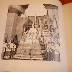 ธ สถิตในดวงใจนิรันดร์ The Musical Compositions Of His Majesty King Bhumibol Adulyadej Of Thailand (พิมพ์ครั้งแรก) รูปที่ 7