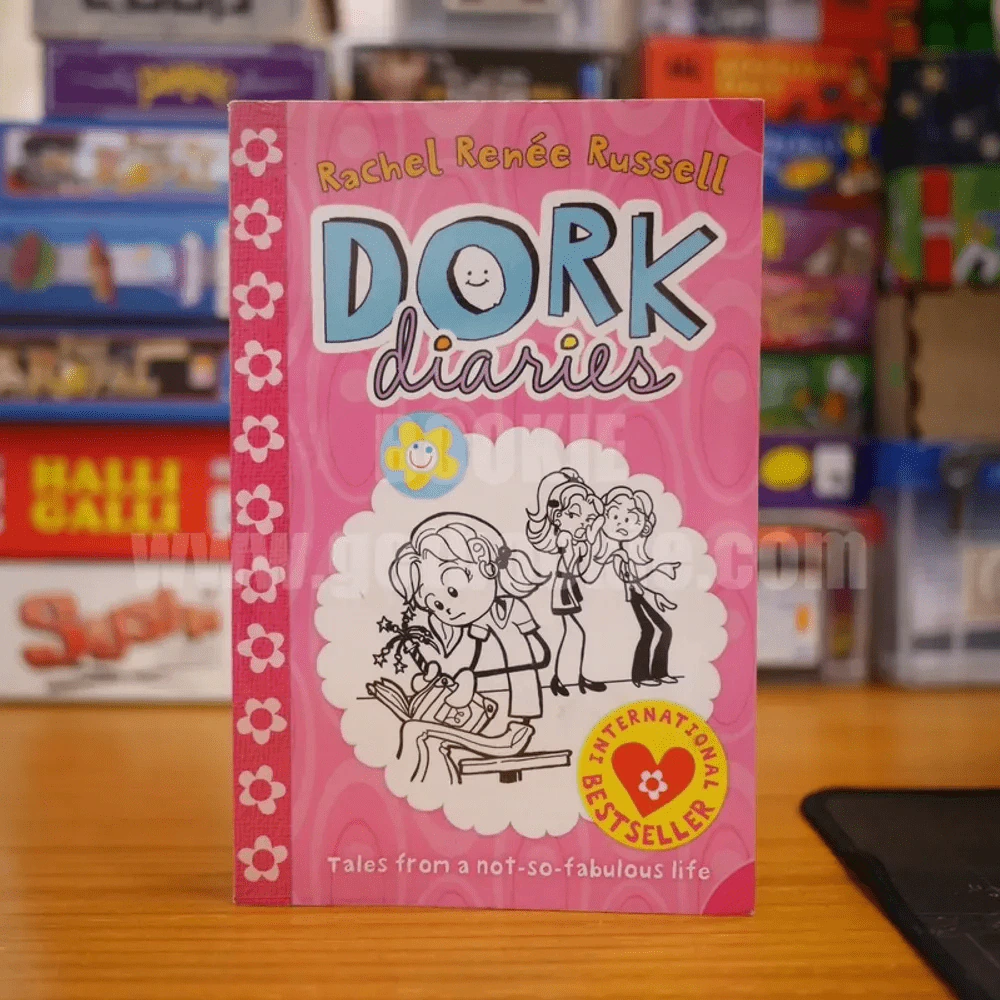 Dork diaries รูปที่ 1