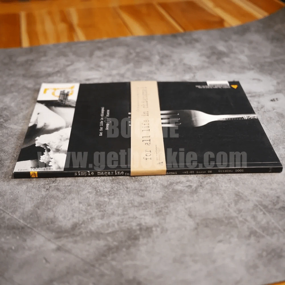 d Simple Magazine for all Life in Chiangmai Issue 06 Vol.01 October 2002 รูปที่ 2