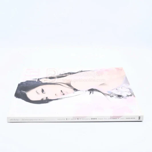 Hi! Magazine Volume 3 Issue 5 January 2005 รูปที่ 2