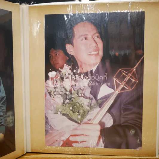 อัลบั้มรวมภาพ เบิร์ด ธงไชย แมคอินไตย์ รูปที่ 9