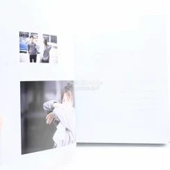 The Descendants Of The Sun Photo Essay (มีลายเซ็น+รูปภาพ+สติ๊กเกอร์) รูปที่ 7