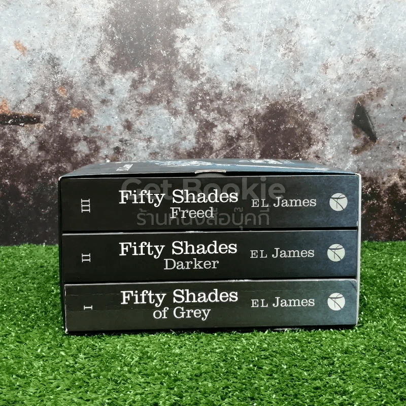 Fifty Shades of Grey ฟิฟตี้ เชดส์ 3 เล่มจบ (ฉบับภาษาอังกฤษ) รูปที่ 2