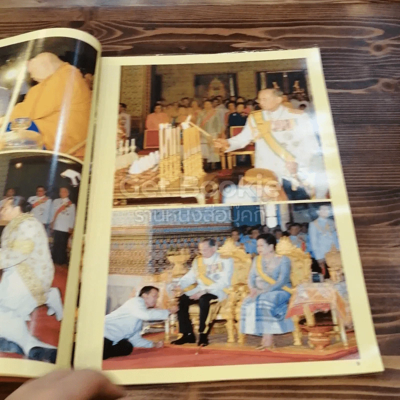 ทรงพระเจริญ รวมภาพประวัติศาสตร์ พระราชพิธีฉลองศิริราชสมบัติครบ 60 ปี รูปที่ 4