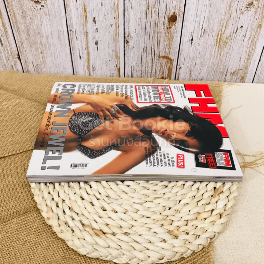 FHM October 2004 รูปที่ 3