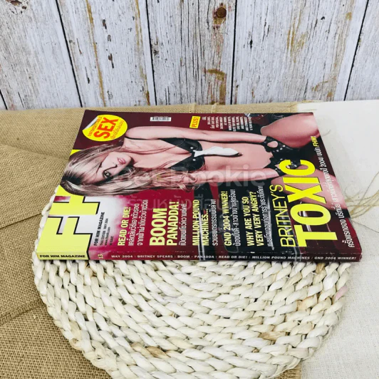 FHM ฉบับที่ 13 May 2004 รูปที่ 2