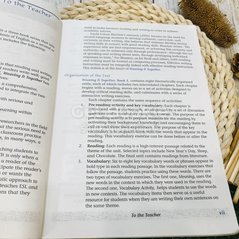หนังสือเรียนสาระการเรียนรู้เพิ่มเติมภาษาอังกฤษ (อ่าน เขียน) Weaving It Together รูปที่ 12