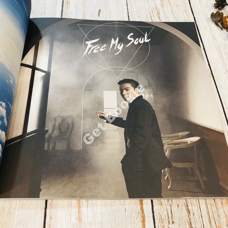 Photobook Ton Thanasit Free My Soul รูปที่ 10