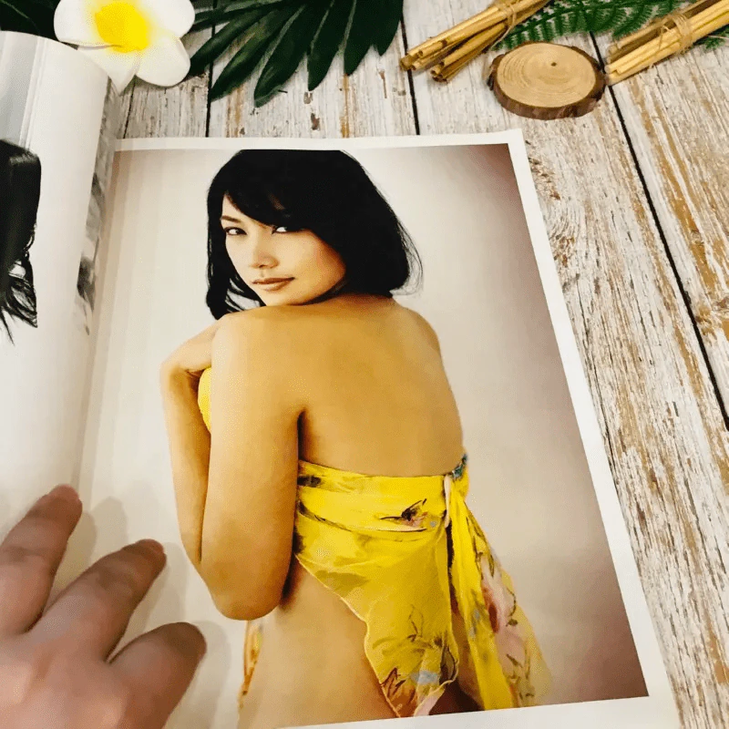 In Magazine No.6 May 25,2005 รูปที่ 9