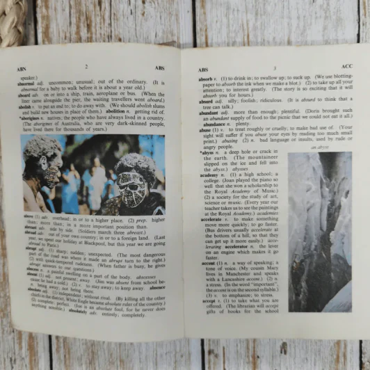 Kingsway Modern Dictionary For Thailand รูปที่ 9