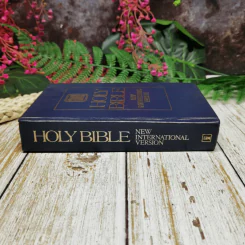 Holy Bible New International Version รูปที่ 2