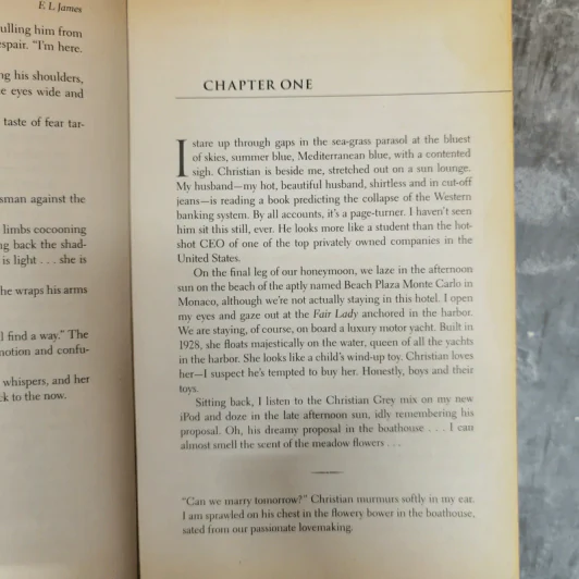 Fifty Shades of Grey ฟิฟตี้ เชดส์ 3 เล่มจบ (ฉบับภาษาอังกฤษ) รูปที่ 12