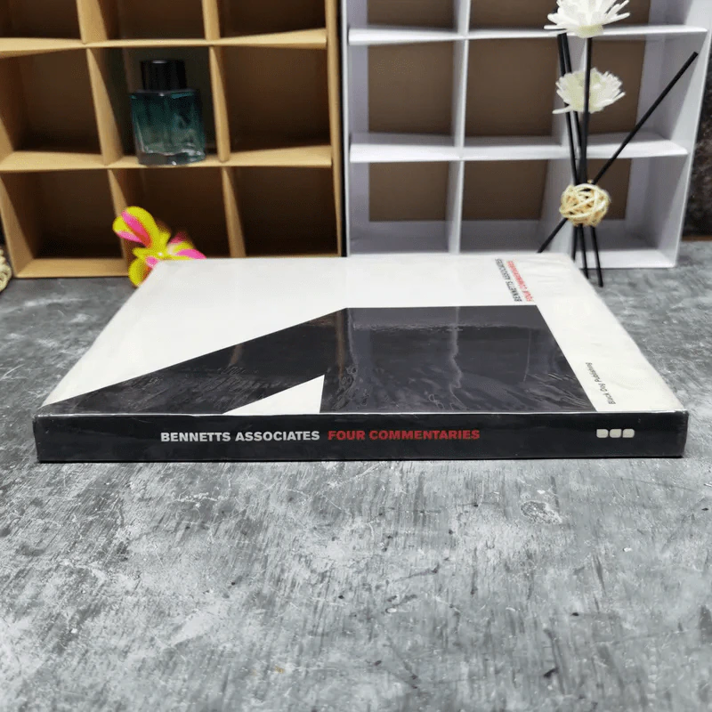 Bennetts Associates Four Commentaries รูปที่ 3