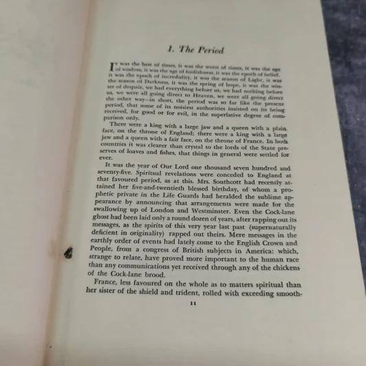 A Tale of Two Cities - Charles Dickens รูปที่ 8
