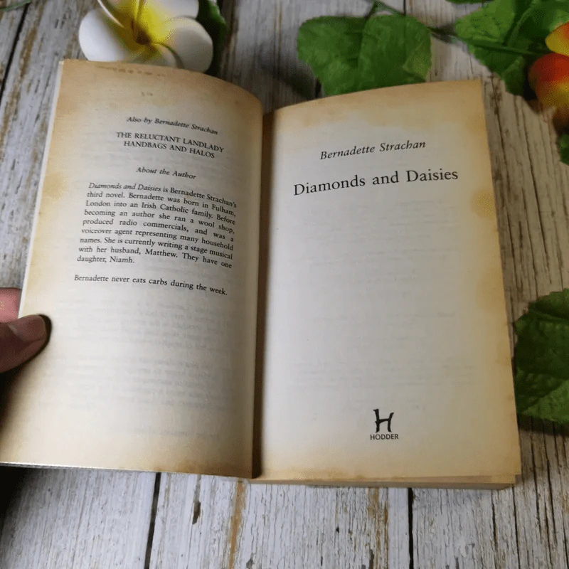 Diamonds and Daisies - Bernadette Strachan รูปที่ 7