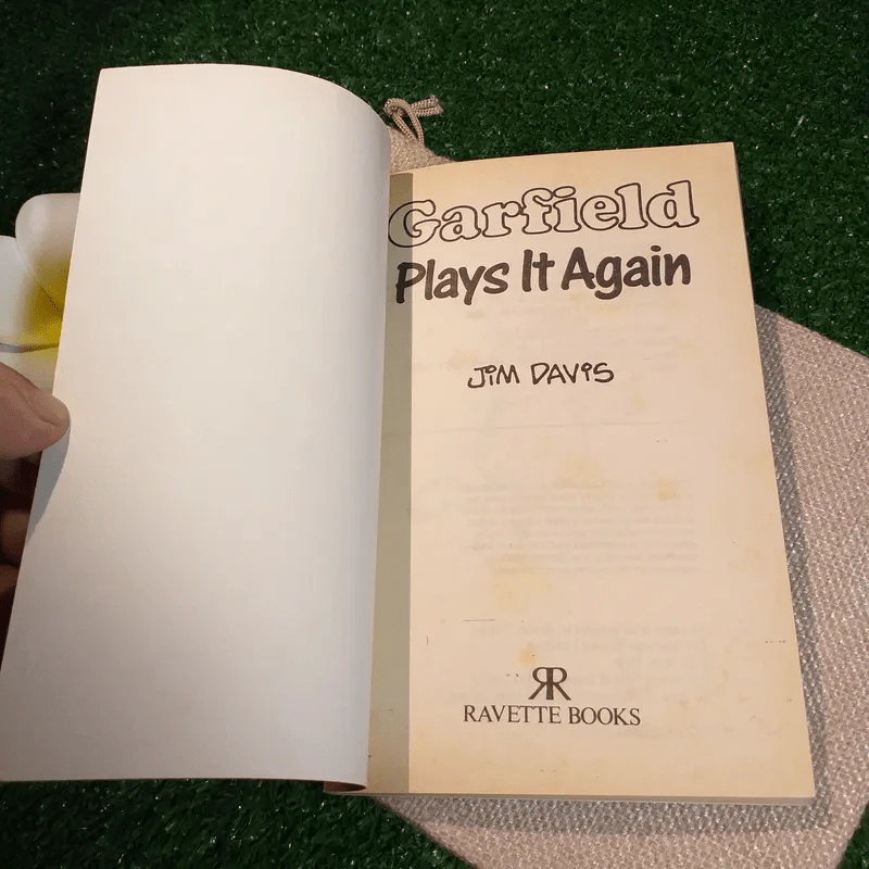 Garfield Plays It Again - Jim Davis รูปที่ 4