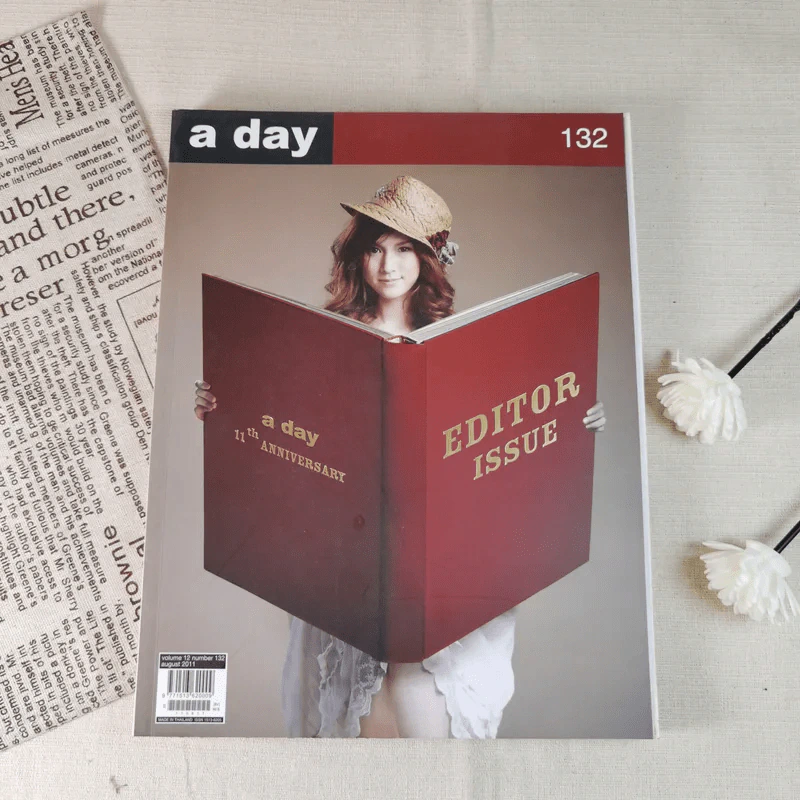 a day 132 a day 11th ANNIVERSARY EDITOR ISSUE รูปที่ 1