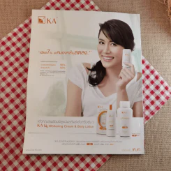 in magazine No.136 Nov 10,2010 ญาญ่า+คิมเบอร์ลี่ รูปที่ 2