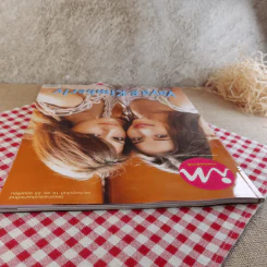 in magazine No.136 Nov 10,2010 ญาญ่า+คิมเบอร์ลี่ รูปที่ 7
