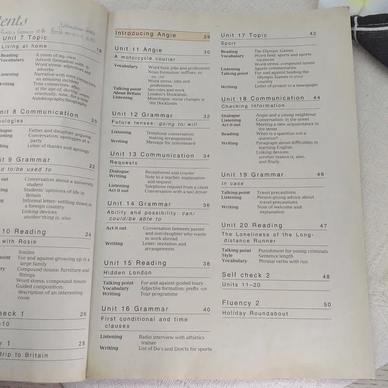 หนังสือเรียนภาษาอังกฤษ Blueprint Intermediate ระดับมัธยมศึกษาตอนปลาย รูปที่ 9