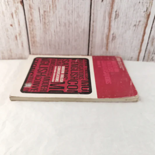 Modern English Conversations Book III - พิทยา นานารัตน์ รูปที่ 3