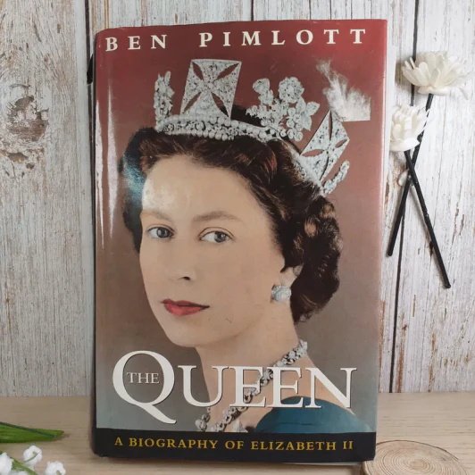The Queen A Biography of Elizabeth II - Ben Pimlott รูปที่ 1