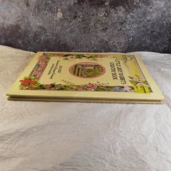 Little Grey Rabbit's Country Book รูปที่ 4
